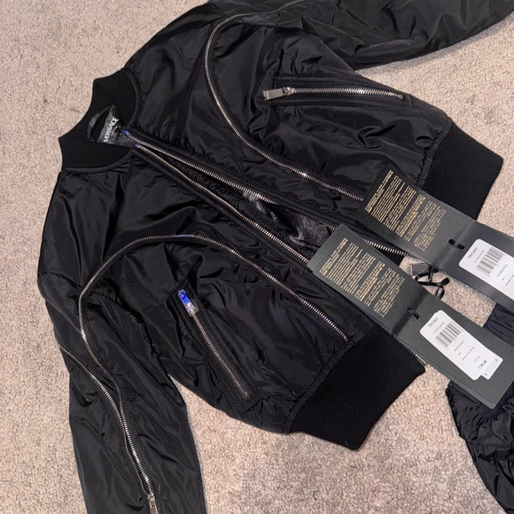 Versace Black Quilted Jacket and joggers - Picture 5 of 6